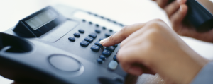 teléfono de contacto 